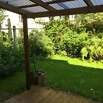Апартаменти Garten86 *